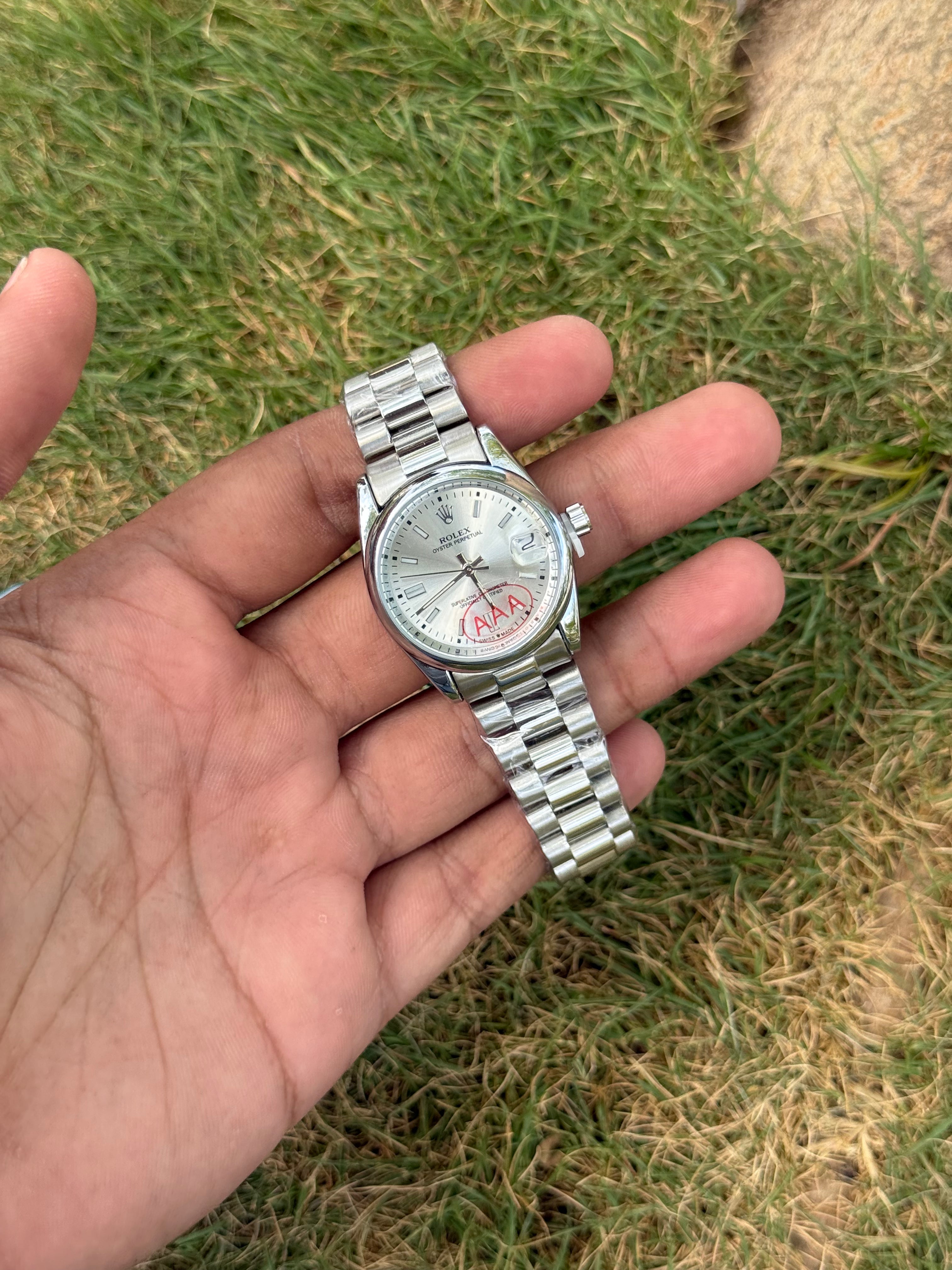 Rolex Style Datejust Luxury – Classic Silver Dial Jubilee Edition for Women (Quartz)