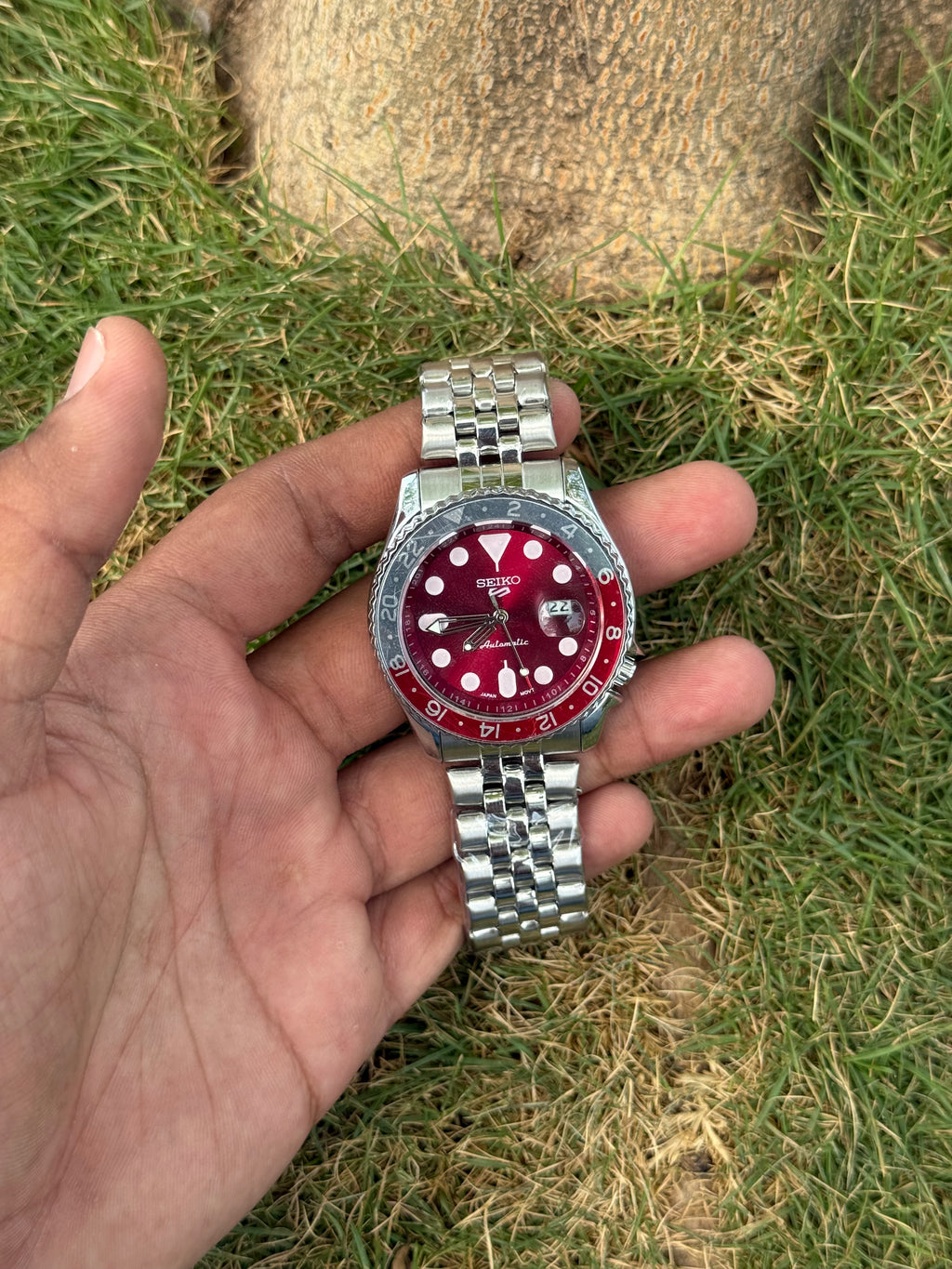 Seiko 5 Sports GMT –  Men's Watch